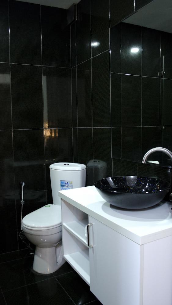 Hotel M9 Тбилиси Экстерьер фото
