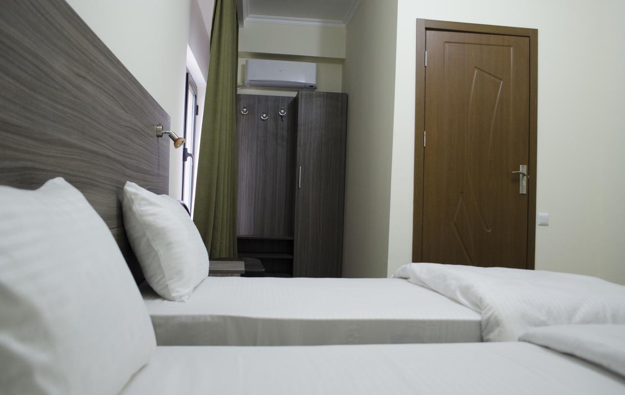 Hotel M9 Тбилиси Экстерьер фото